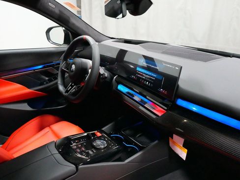 New 2027 BMW M5 Touring AWD/4WD image 6
