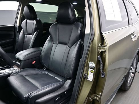 Used 2022 Subaru Ascent Touring AWD/4WD image 12