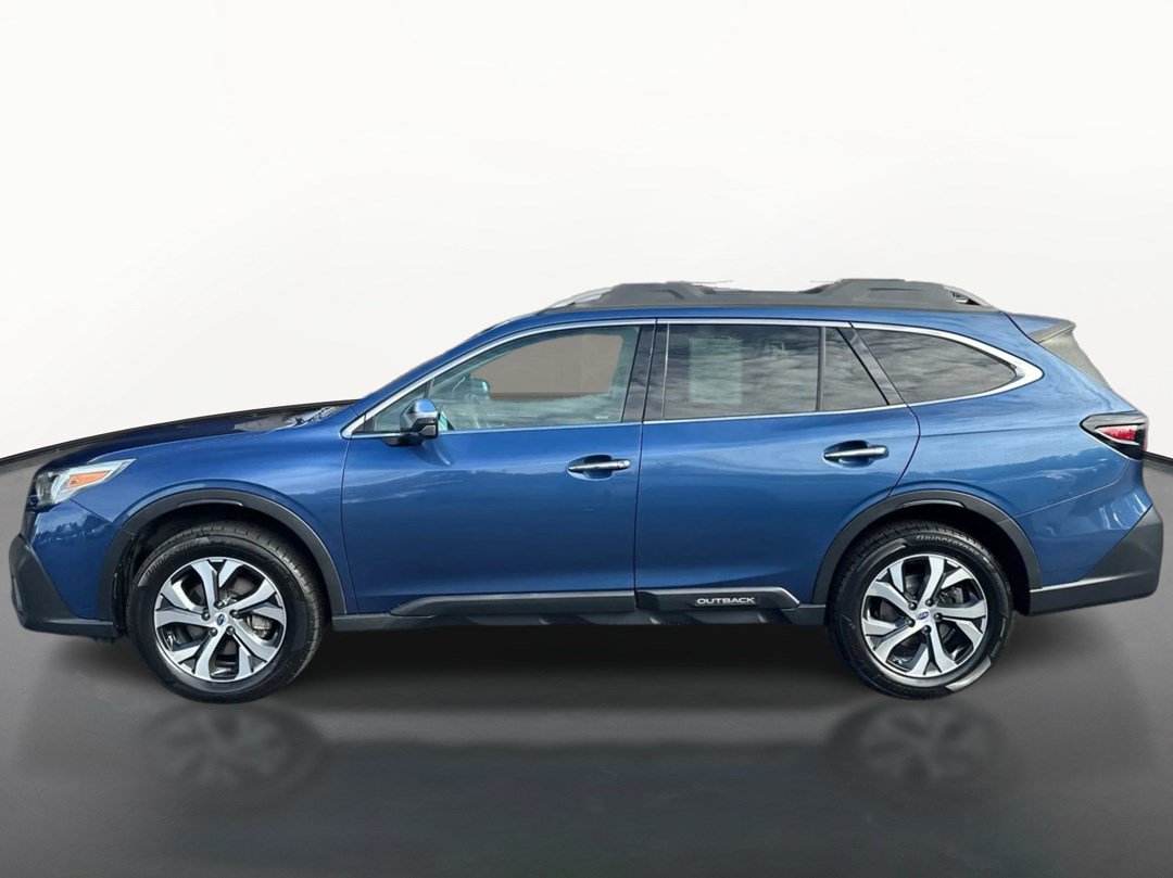 Used 2022 Subaru Outback Touring AWD/4WD image 6