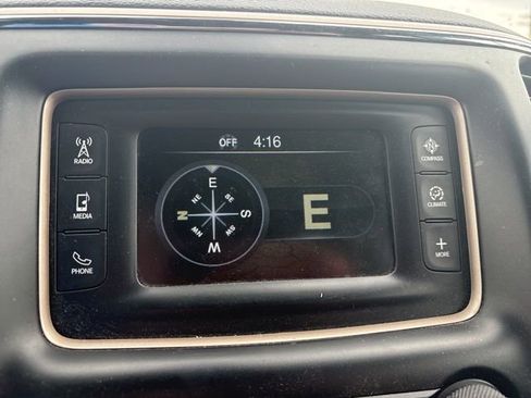 Used 2017 Jeep Grand Cherokee Laredo w/ Quick Order Package 23E AWD/4WD image 13