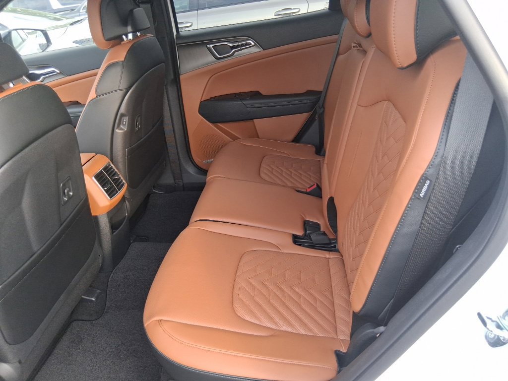 Certified 2026 Kia Sportage X-Line AWD/4WD image 15