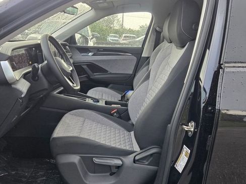 New 2026 Volkswagen Tiguan S FWD image 11