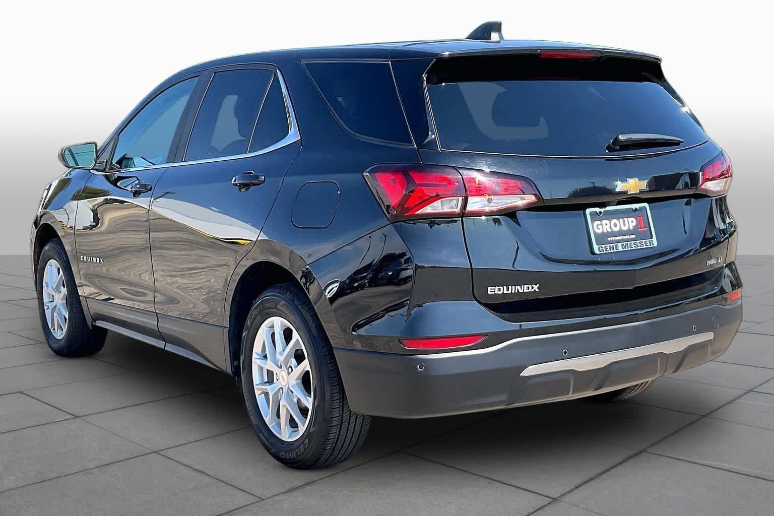 Used 2024 Chevrolet Equinox LT AWD/4WD image 12