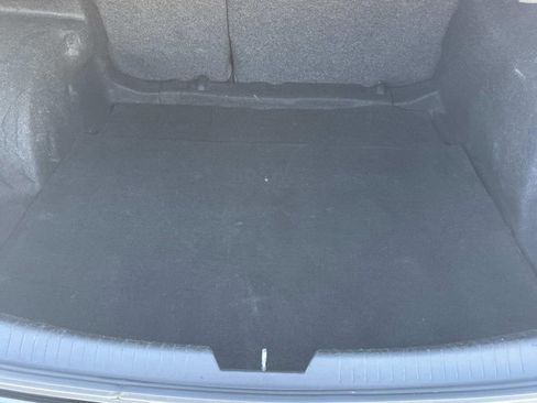 Used 2021 Chevrolet Malibu LT image 11