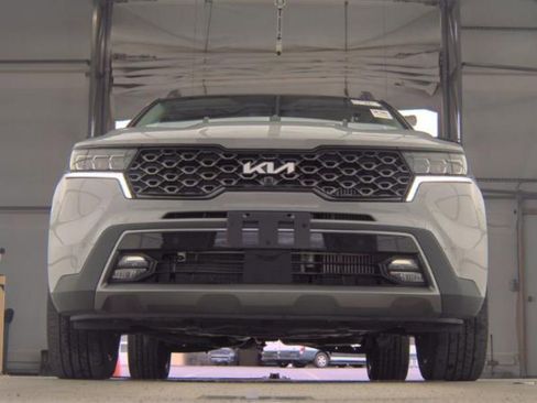 Used 2023 Kia Sorento SX Prestige AWD/4WD image 3