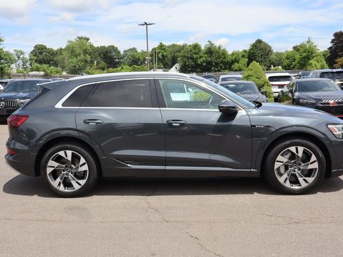 Used 2021 Audi e-tron Premium AWD/4WD image 5