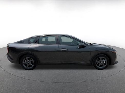 Used 2026 Kia K4 FWD image 16