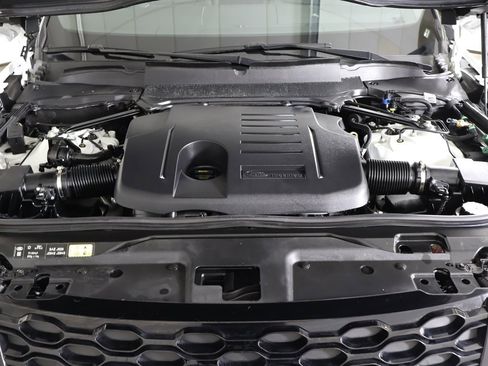 Used 2023 Land Rover Discovery S R-Dynamic image 27