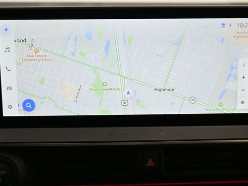 Used 2025 Toyota Prius Plug-In Hybrid image 14