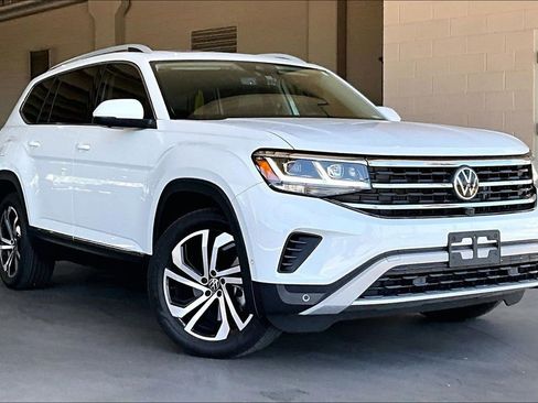 Used 2021 Volkswagen Atlas SEL Premium AWD/4WD image 2
