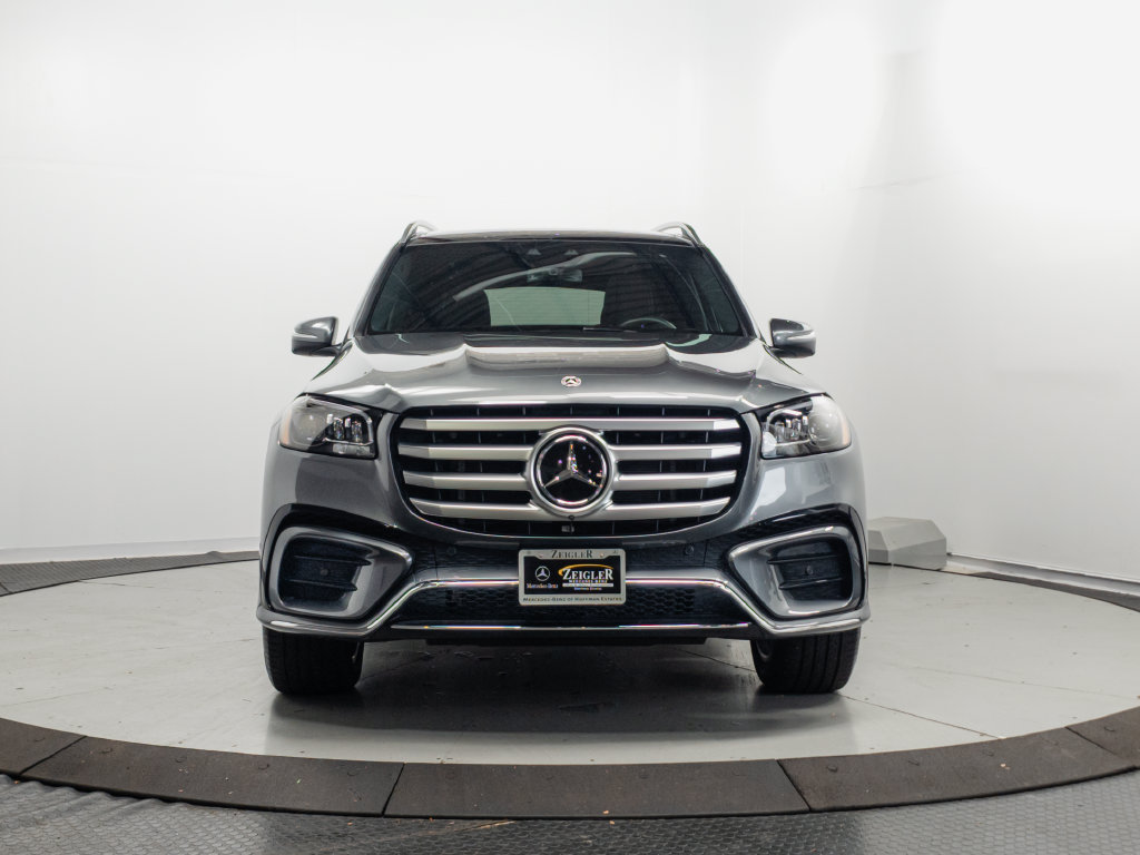 Certified 2025 Mercedes-Benz GLS 450 4MATIC image 2