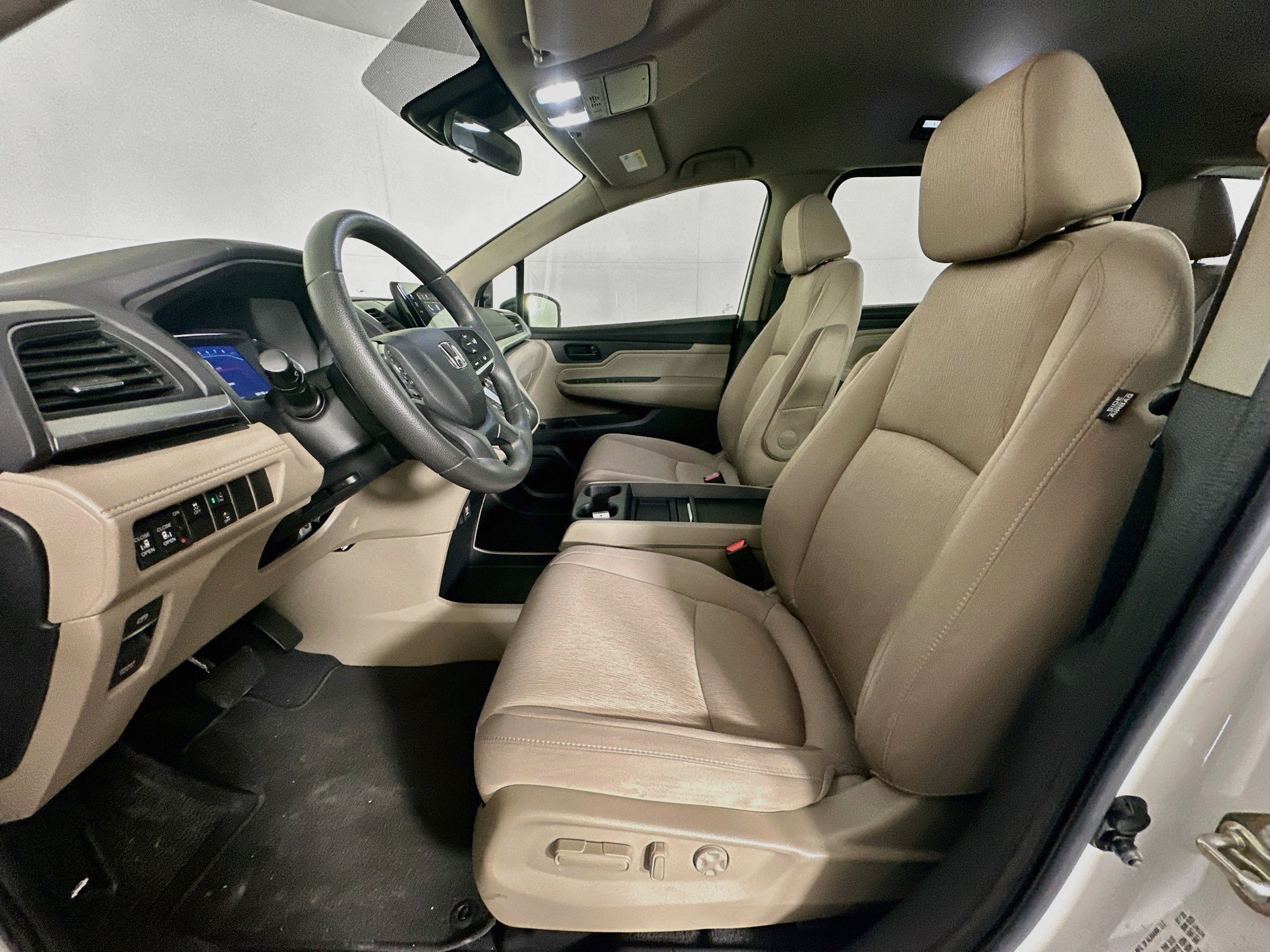 Used 2020 Honda Odyssey EX image 13