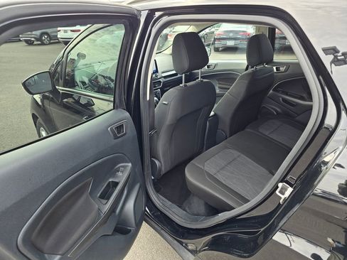 Used 2020 Ford EcoSport SE image 15