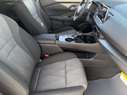 New 2026 Nissan Rogue SV image 12