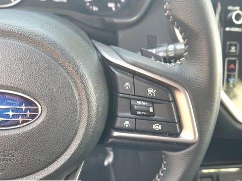 Certified 2025 Subaru Ascent Premium AWD/4WD image 29