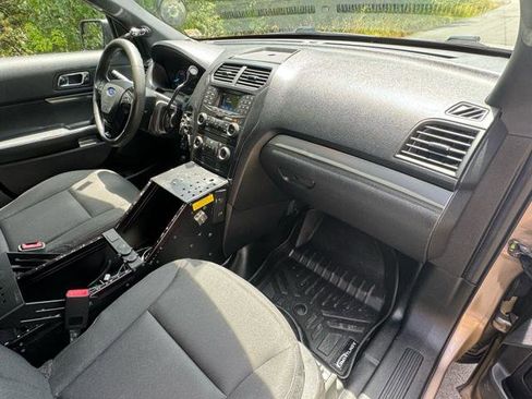Used 2018 Ford Explorer 4WD Police Interceptor image 16
