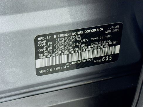 Used 2023 Mitsubishi Outlander Ralliart image 39