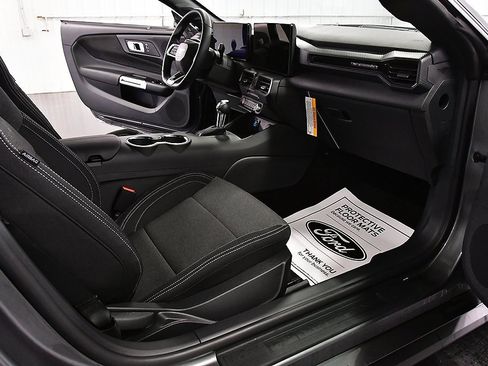 New 2026 Ford Mustang Coupe image 27