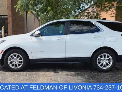 Used 2024 Chevrolet Equinox LT w/ LPO, Floor Liner Package FWD image 5