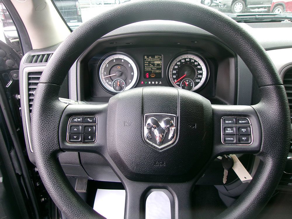 Used 2014 RAM 1500 Express w/ Black Ram 1500 Express Group AWD/4WD image 20