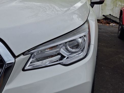 Used 2021 Subaru Ascent Limited w/ Technology Package image 10