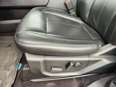 Used 2021 Ford Expedition XLT AWD/4WD image 22