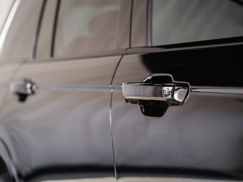 New 2025 Jeep Grand Cherokee Overland image 16