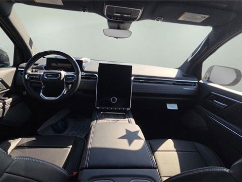 New 2025 GMC Sierra EV Denali image 29