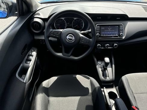 Used 2025 Nissan Kicks Play S FWD image 15