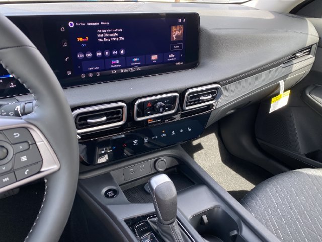 New 2027 Nissan Sentra SV FWD image 18