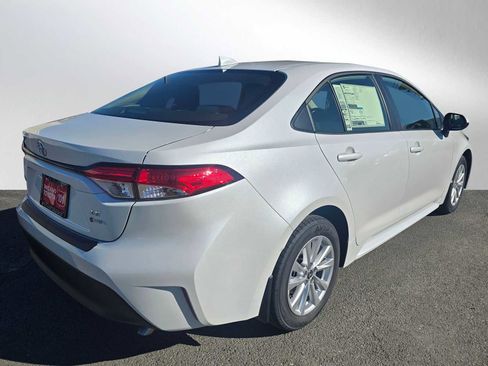 New 2026 Toyota Corolla LE image 3