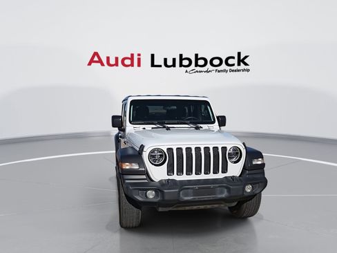 Used 2022 Jeep Wrangler Unlimited Sport AWD/4WD image 2