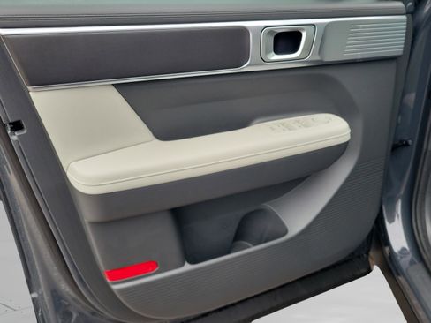 Used 2025 Hyundai Santa Fe SEL image 19