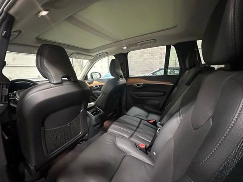 Used 2024 Volvo XC90 B6 Plus w/ Protection Package AWD/4WD image 12