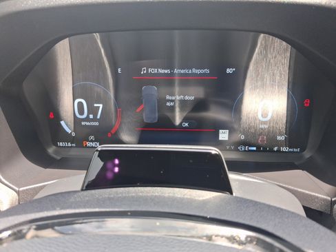 Used 2026 Ford Explorer Platinum RWD image 17