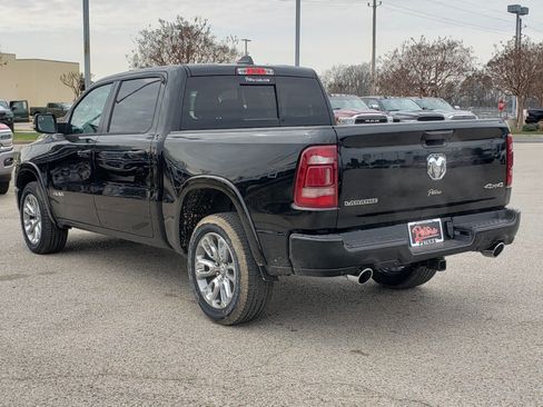 Used 2022 RAM 1500 Laramie w/ G/T Package AWD/4WD image 3