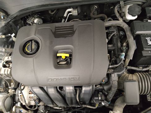 Used 2021 Kia Forte FE image 30