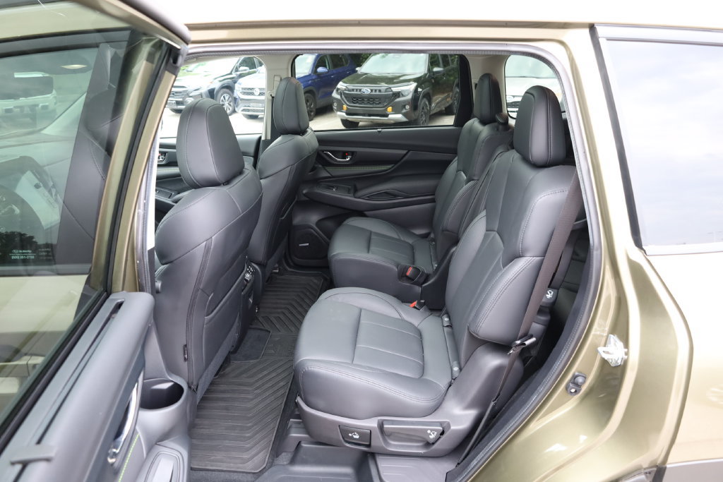 Certified 2026 Subaru Ascent Bronze Edition AWD/4WD image 24