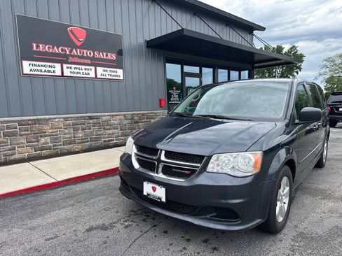 Used 2013 Dodge Grand Caravan SE FWD image 1
