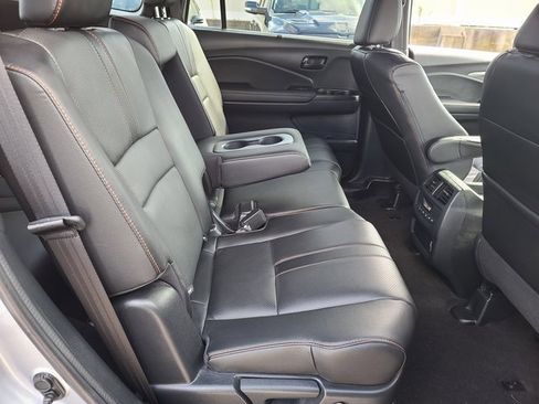 Used 2022 Honda Pilot TrailSport image 19