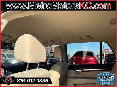 Used 2009 Hyundai Santa Fe GLS image 32
