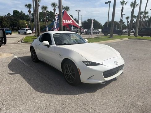 Used 2020 MAZDA MX-5 Miata RF Grand Touring RWD image 2