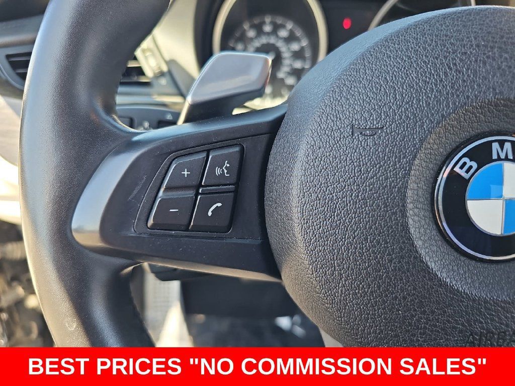 Used 2011 BMW Z4 sDrive35i RWD image 16