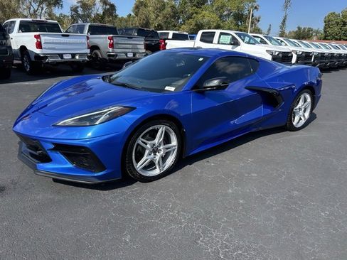 Used 2021 Chevrolet Corvette Stingray Coupe w/ 1LT image 3