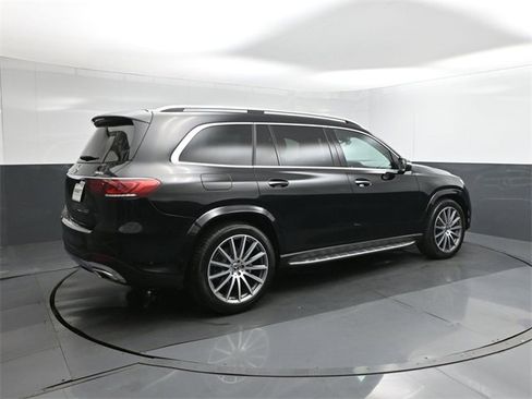 Used 2020 Mercedes-Benz GLS 580 4MATIC w/ Off-Road Package image 15