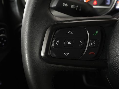 Used 2023 Jeep Gladiator Willys image 18