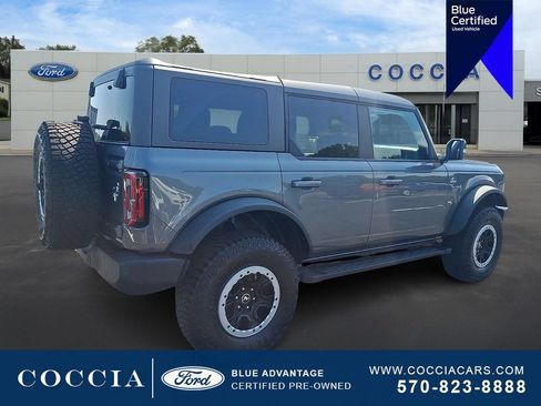 Certified 2022 Ford Bronco Outer Banks w/ Sasquatch Package AWD/4WD image 4