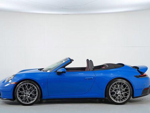 Used 2025 Porsche 911 Carrera image 49