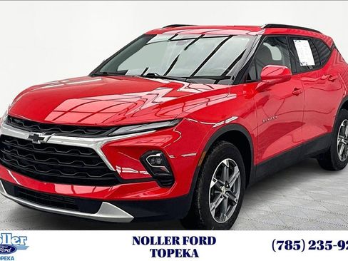 Used 2023 Chevrolet Blazer LT w/ Convenience Package image 1