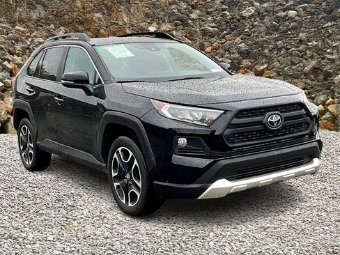 Used 2019 Toyota RAV4 Adventure image 10